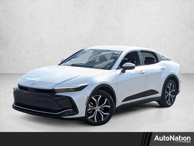 2024 Toyota Crown XLE AWD