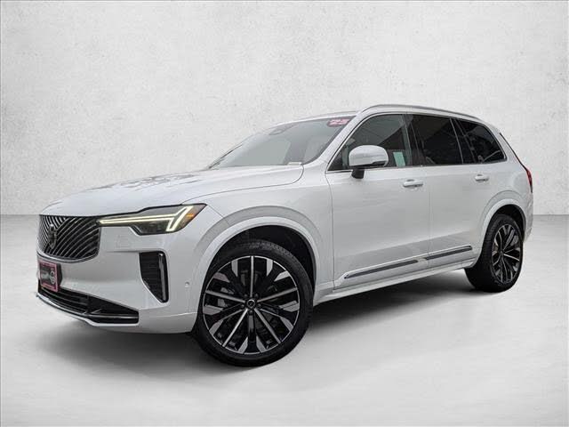 2025 Volvo XC90 B6 Plus Bright Theme 7-Passenger AWD