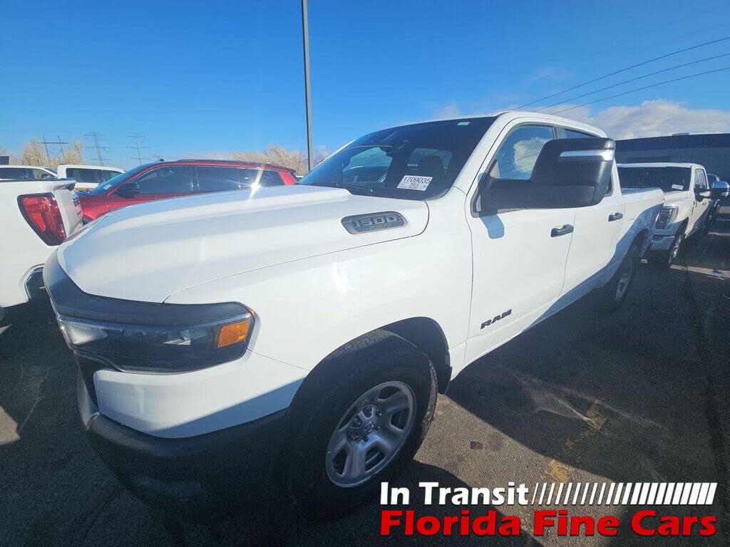 2025 RAM 1500 Tradesman Crew Cab 4WD