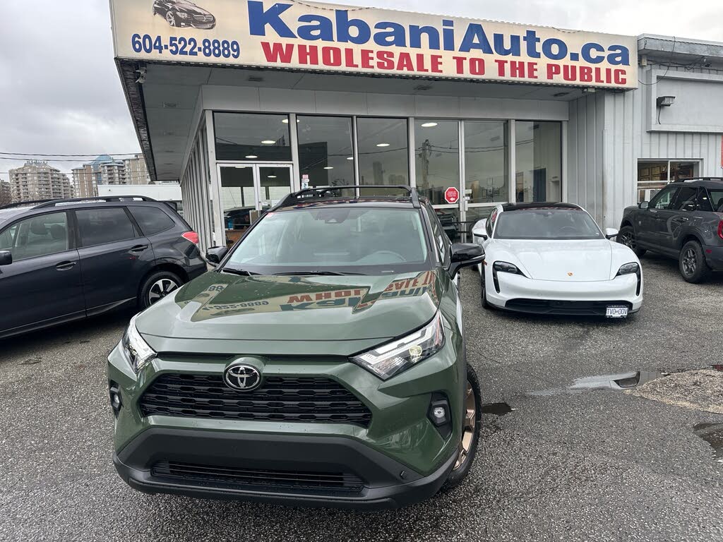 2025 Toyota RAV4 Hybrid XLE AWD