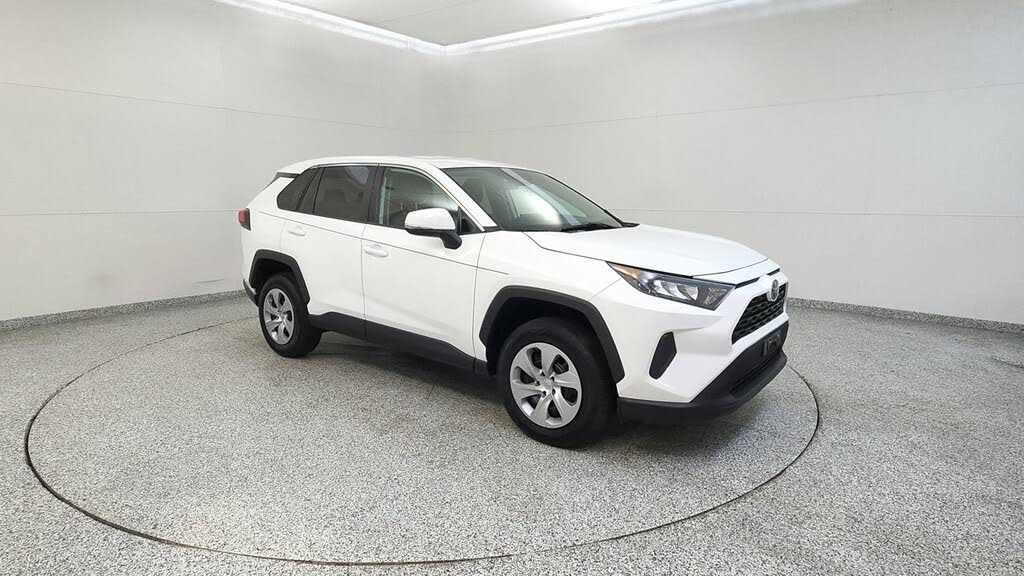 2022 Toyota RAV4 LE AWD