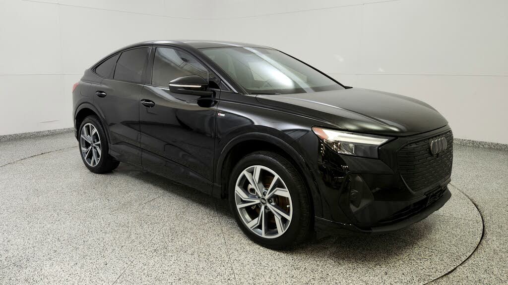 2024 Audi Q4 e-tron Sportback quattro Premium Plus 50