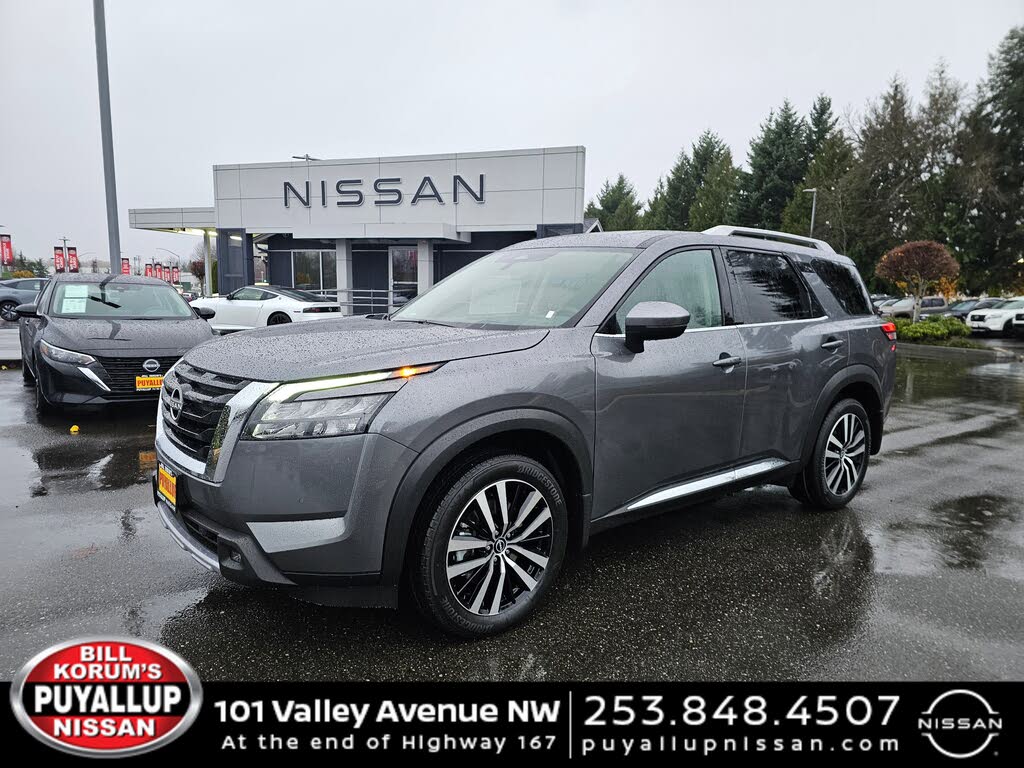 2025 Nissan Pathfinder Platinum 4WD