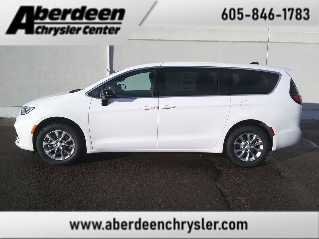 2026 Chrysler Pacifica Select AWD