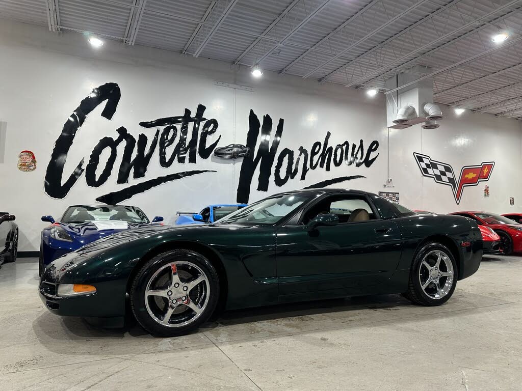 2000 Chevrolet Corvette Coupe RWD