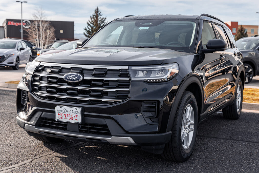 2026 Ford Explorer Active AWD
