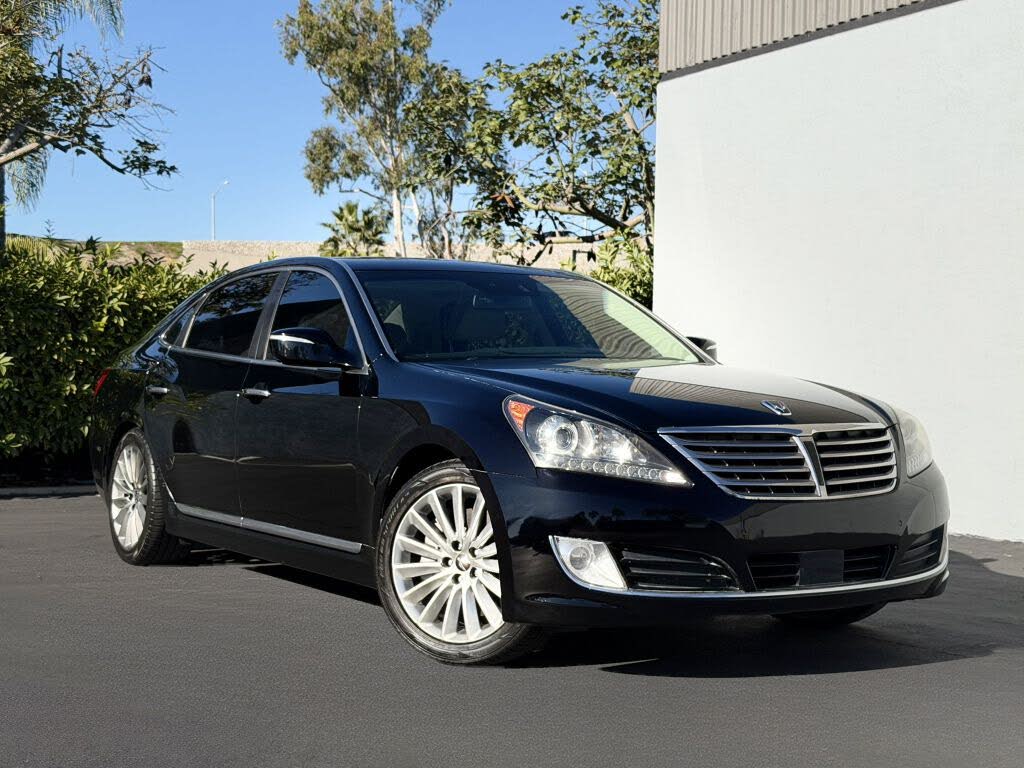 2016 Hyundai Equus Signature RWD