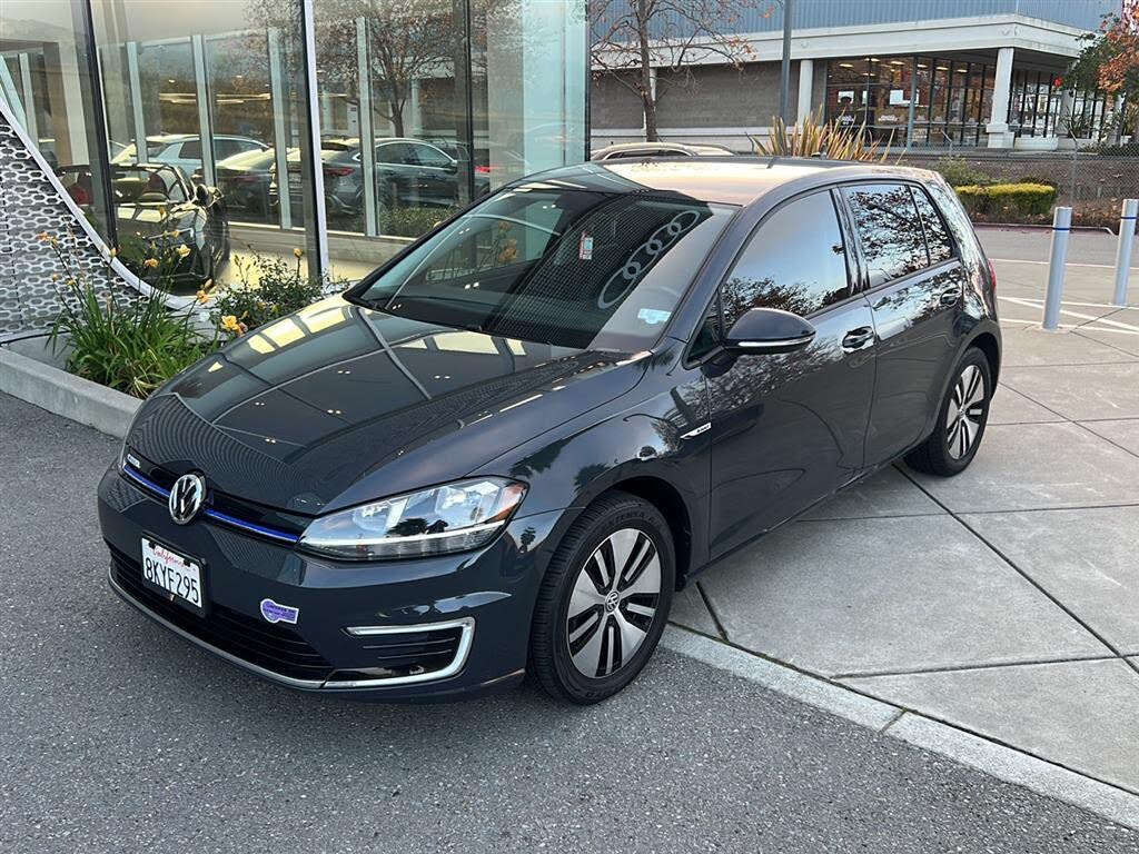 2019 Volkswagen e-Golf SE FWD