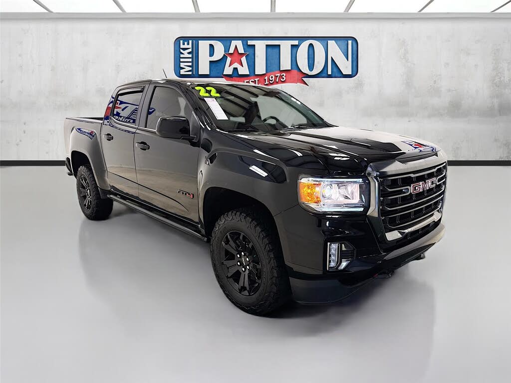 2022 GMC Canyon AT4 Crew Cab 4WD with Leather