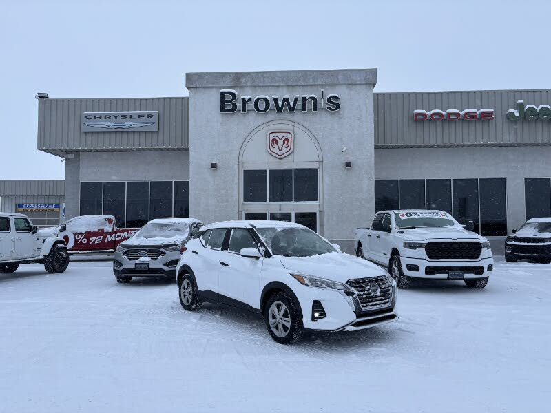 2022 Nissan Kicks S FWD