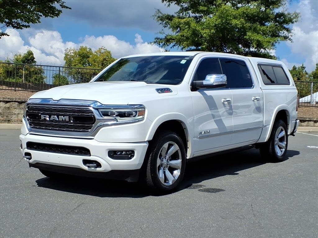 2022 RAM 1500 Limited Crew Cab 4WD