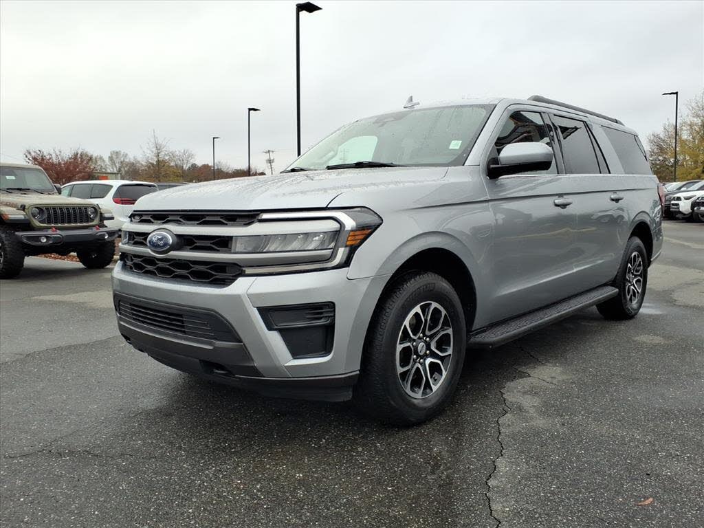 2023 Ford Expedition MAX XLT 4WD