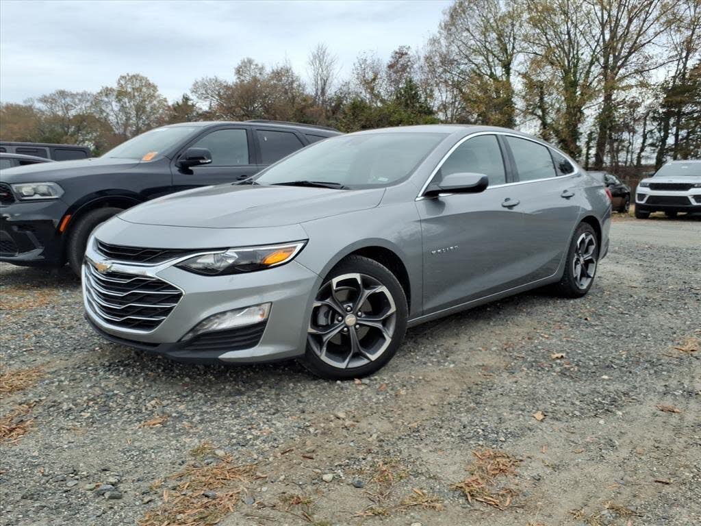 2024 Chevrolet Malibu LT with 1LT FWD