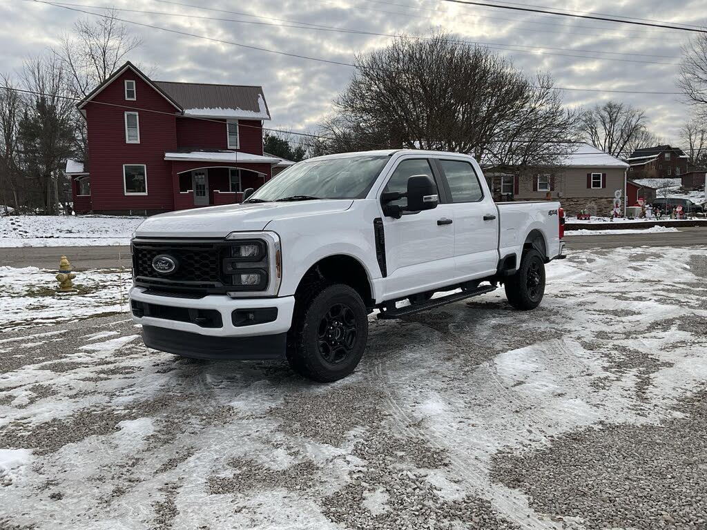 2024 Ford F-250 Super Duty XL Crew Cab 4WD