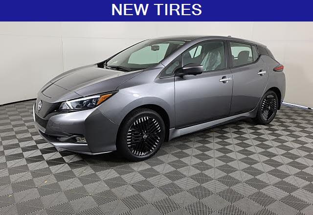2024 Nissan LEAF SV Plus FWD