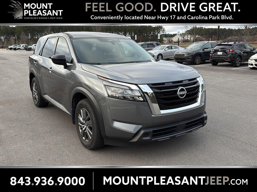 2024 Nissan Pathfinder S 4WD