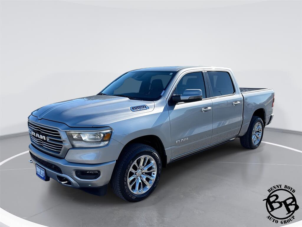 2024 RAM 1500 Laramie Crew Cab 4WD