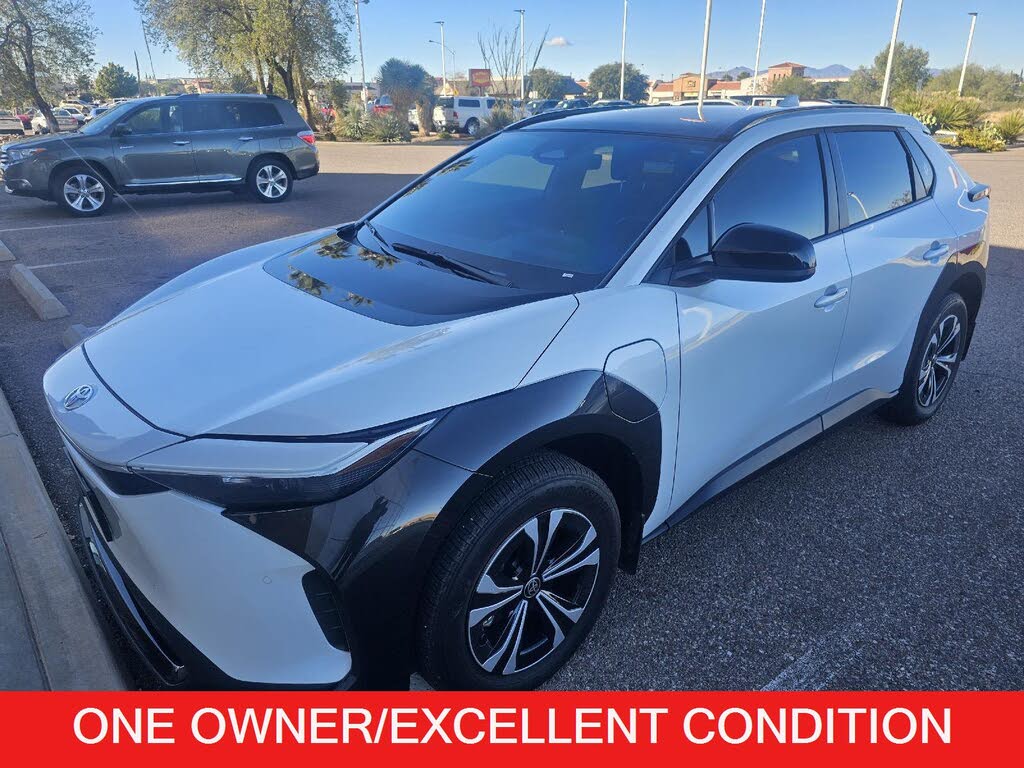 2024 Toyota bZ4X XLE FWD