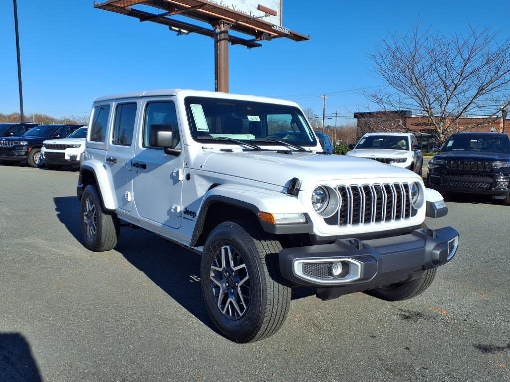 2025 Jeep Wrangler Sahara 4-Door 4WD