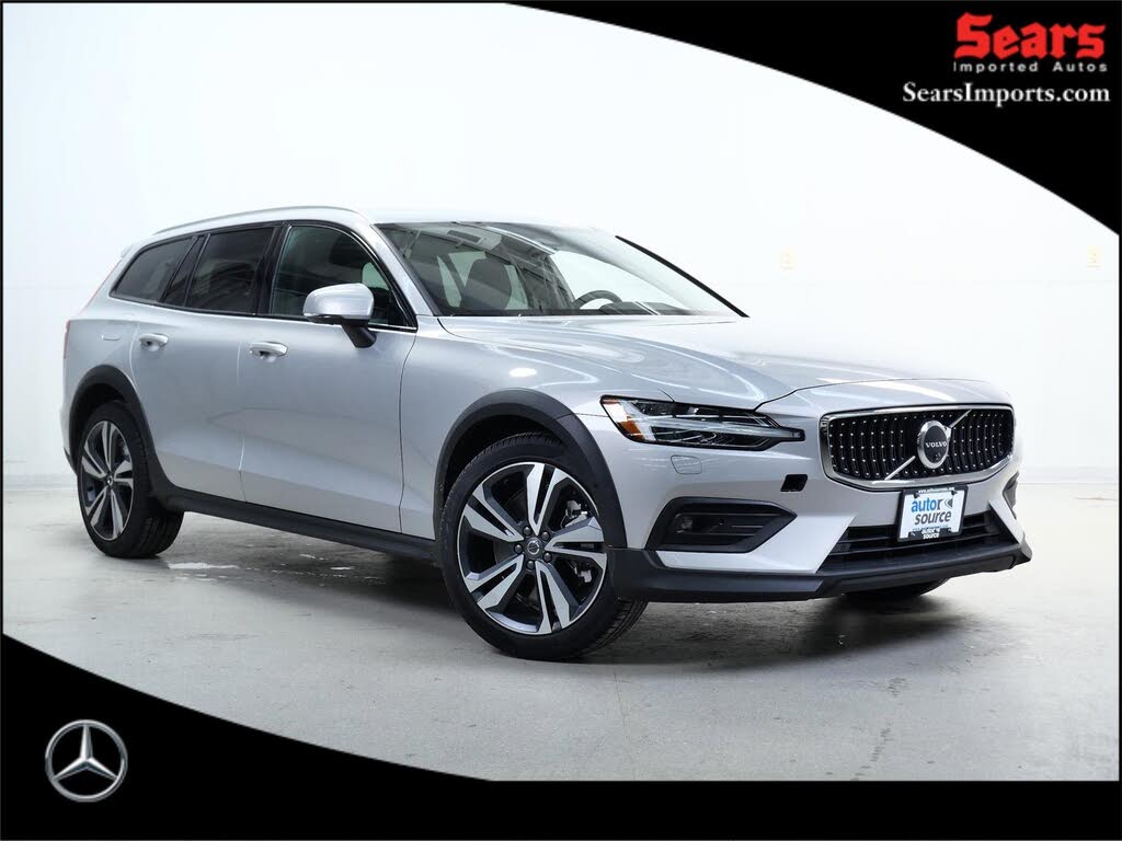2025 Volvo V60 Cross Country B5 Plus AWD