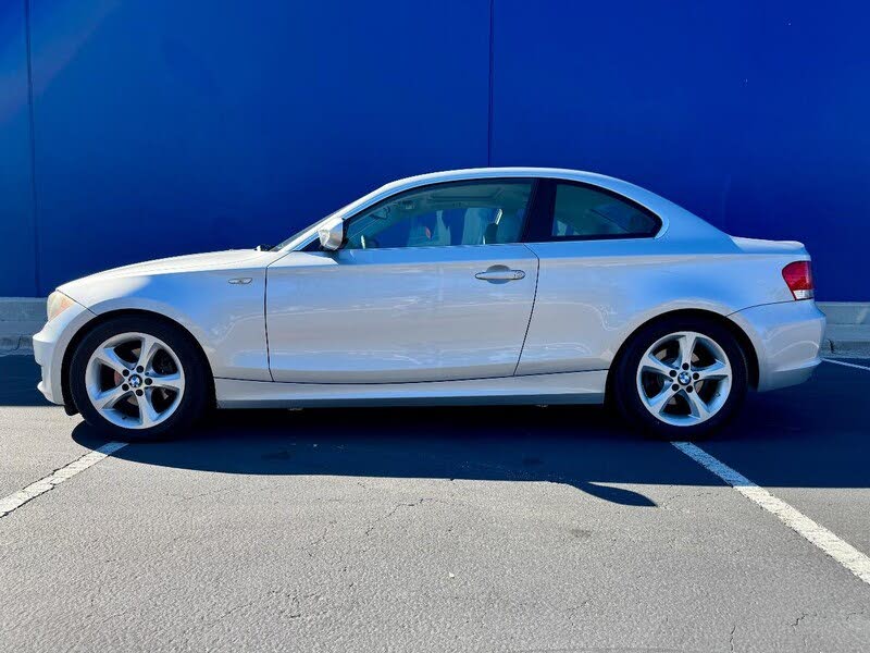 2010 BMW 1 Series 128i Coupe RWD