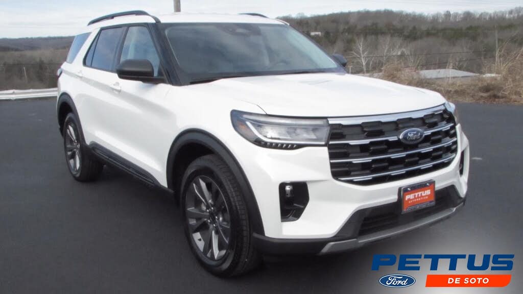 2026 Ford Explorer Active AWD