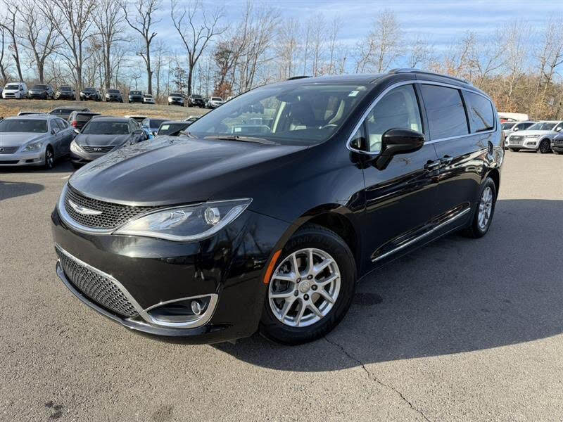 2020 Chrysler Pacifica Touring L Plus FWD