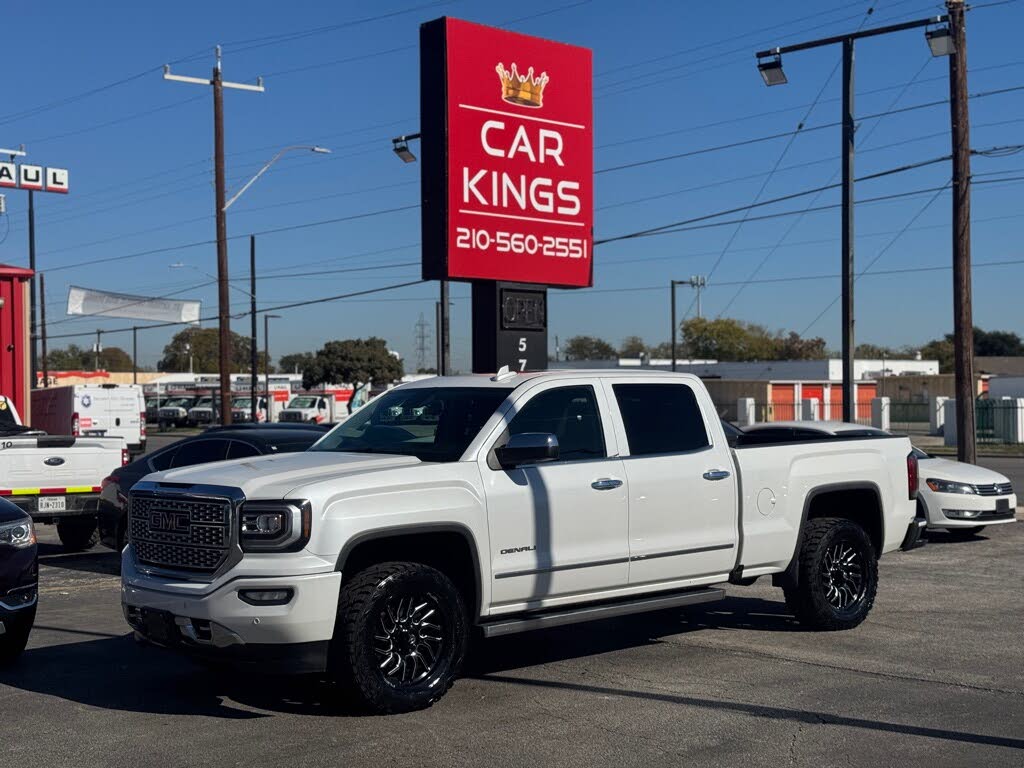 2017 GMC Sierra 1500 Denali Crew Cab 4WD