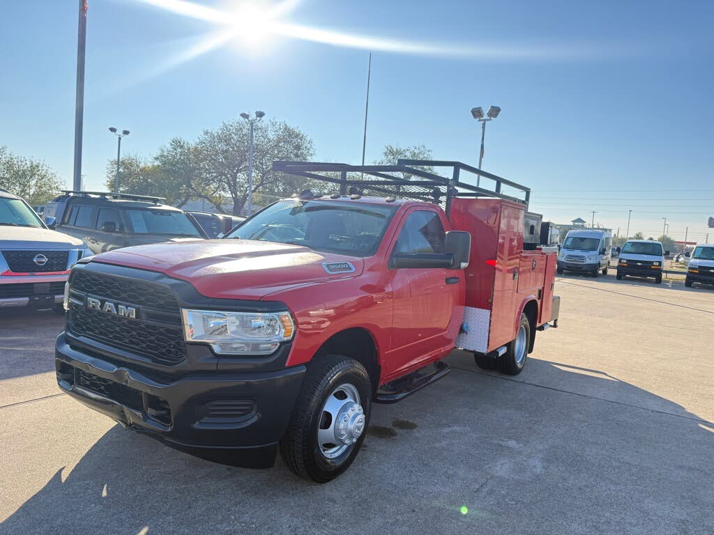 2019 RAM 3500 Chassis Tradesman DRW RWD