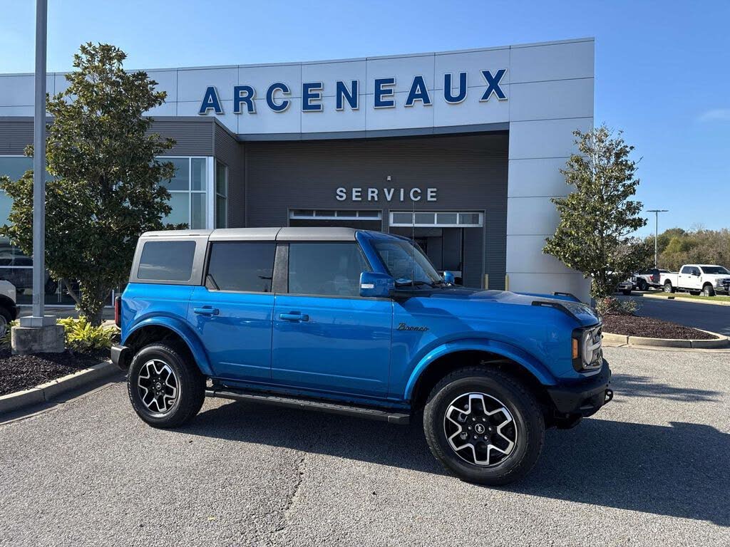 2023 Ford Bronco Outer Banks Advanced 4-Door 4WD