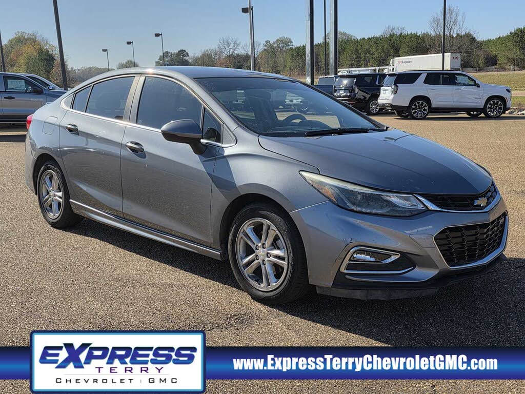 2018 Chevrolet Cruze LT Sedan FWD