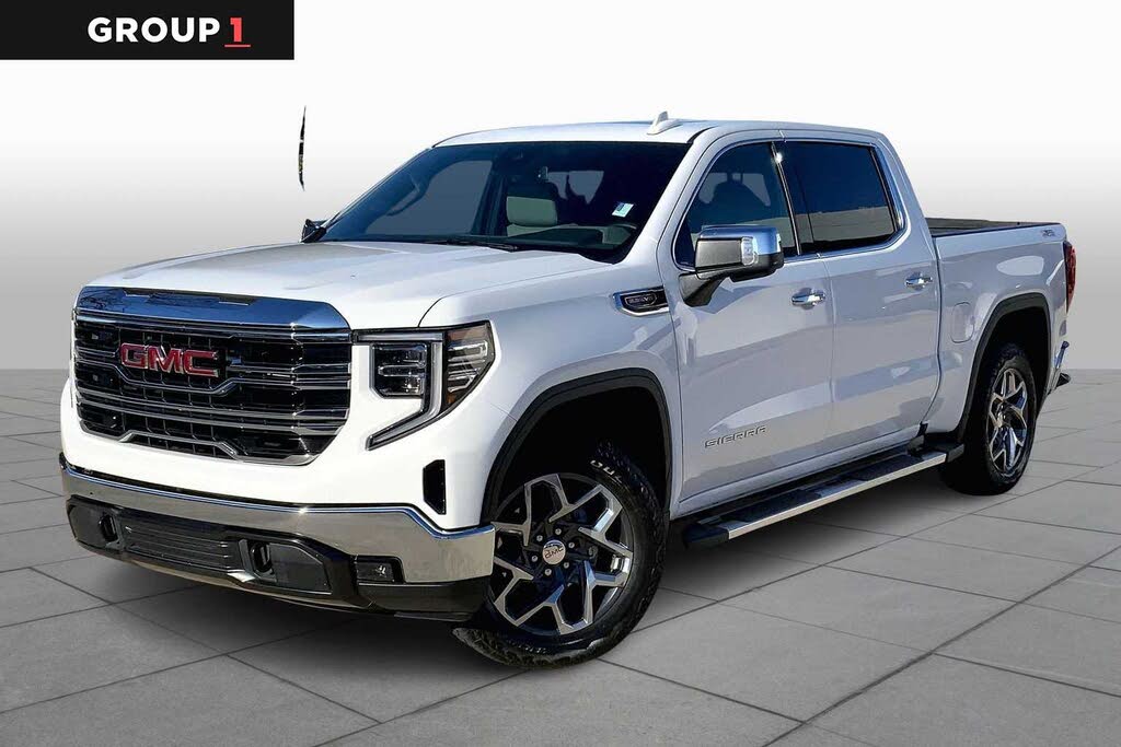 2023 GMC Sierra 1500 SLT Crew Cab 4WD