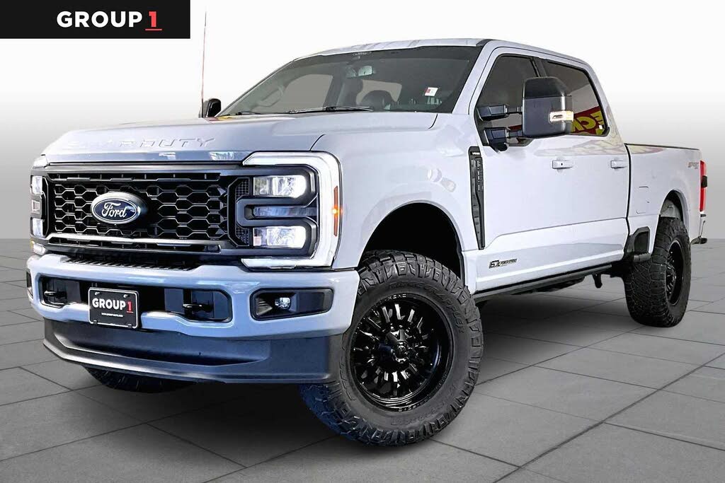 2024 Ford F-250 Super Duty Lariat Crew Cab 4WD