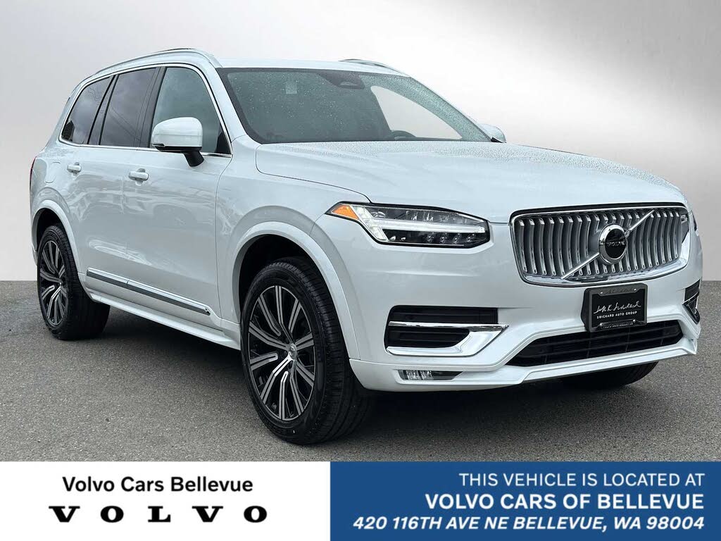 2025 Volvo XC90 B5 Core Bright Theme AWD