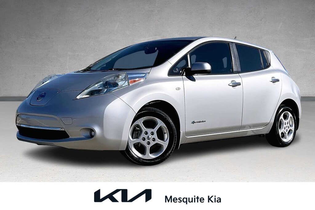 2011 Nissan LEAF SL