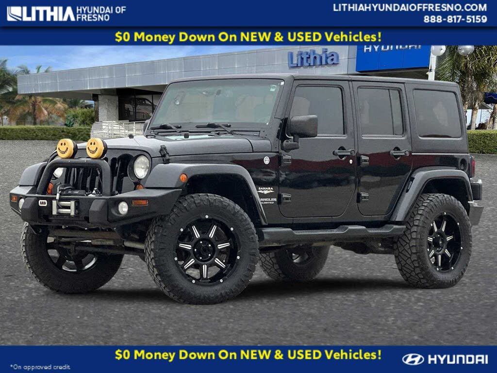 2013 Jeep Wrangler Unlimited Sahara 4WD