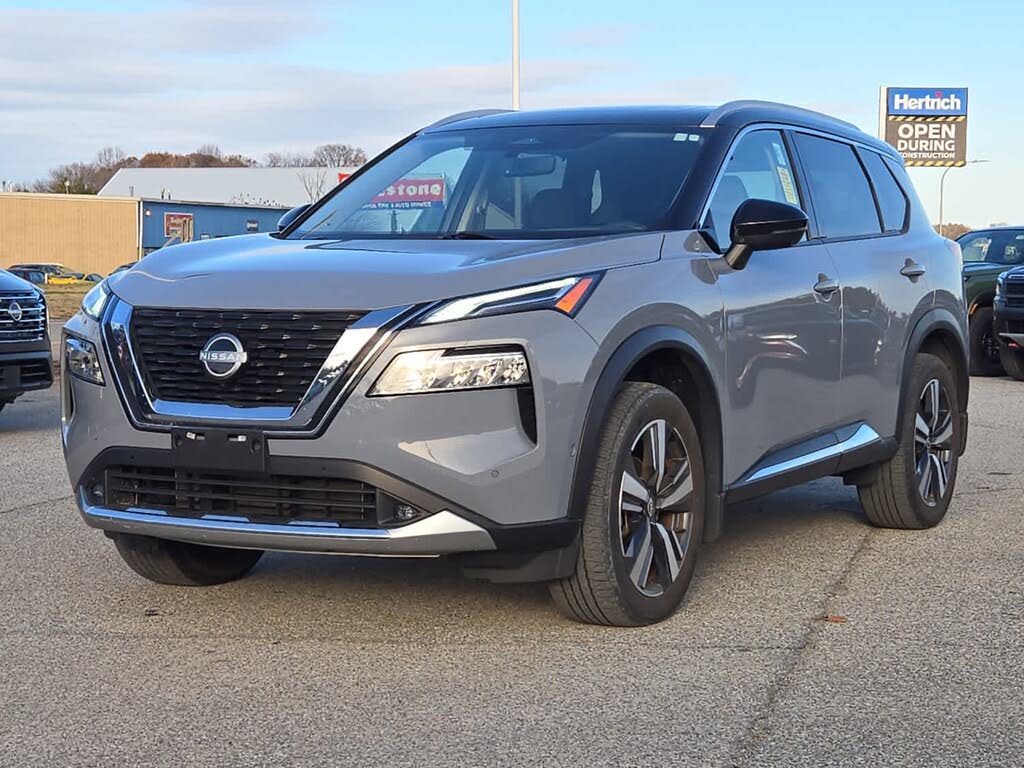 2022 Nissan Rogue Platinum AWD