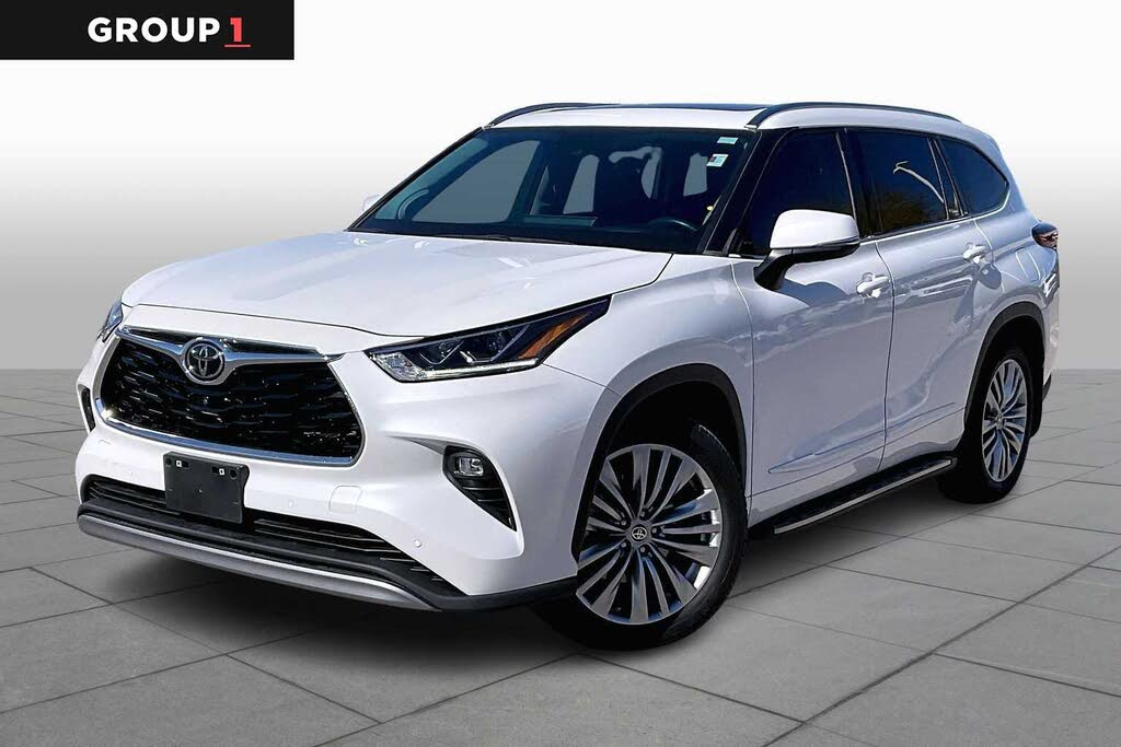2022 Toyota Highlander Platinum FWD