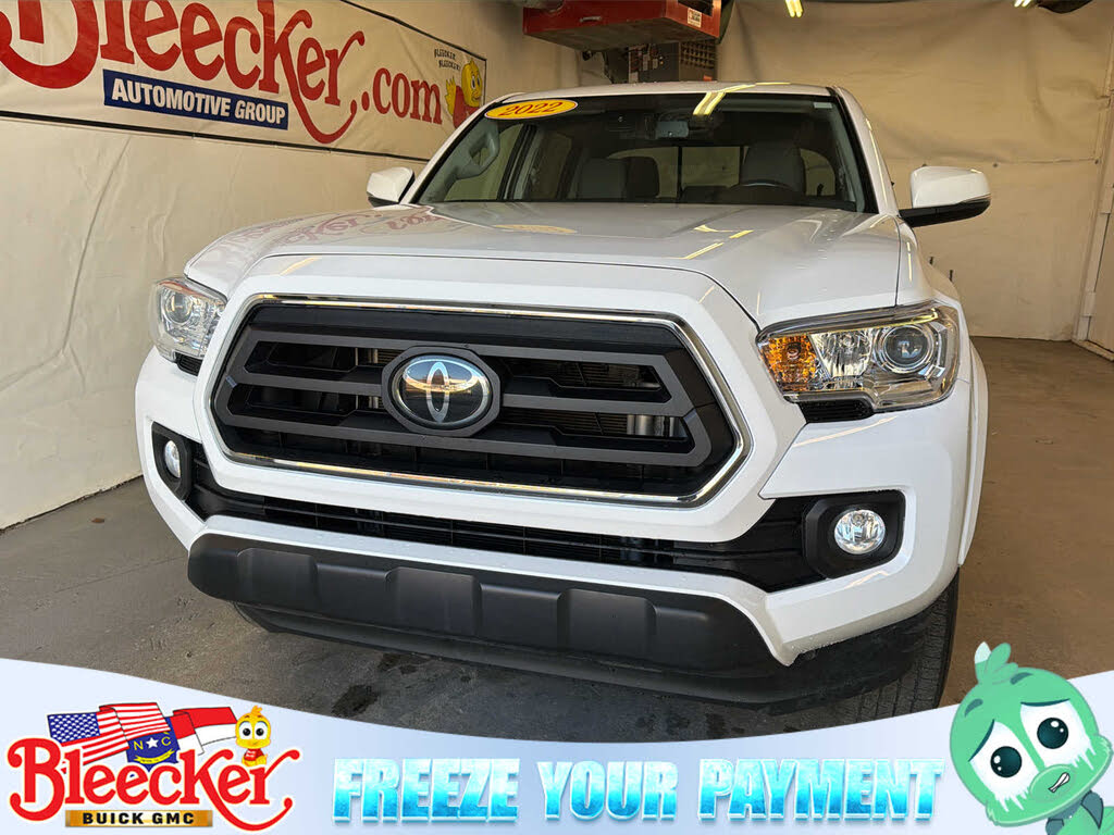 2022 Toyota Tacoma SR5 V6 Double Cab RWD