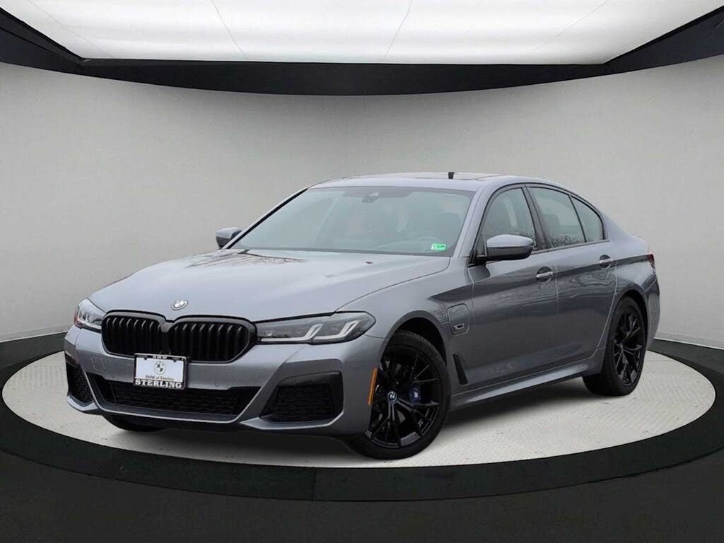 2023 BMW 5 Series 530e xDrive Hybrid Plug-in AWD