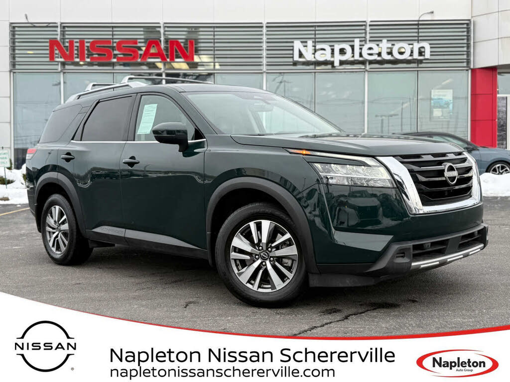 2023 Nissan Pathfinder SL 4WD