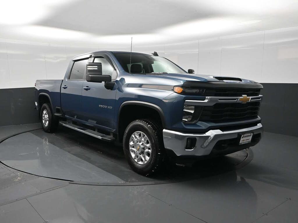 2025 Chevrolet Silverado 2500HD LT Crew Cab 4WD
