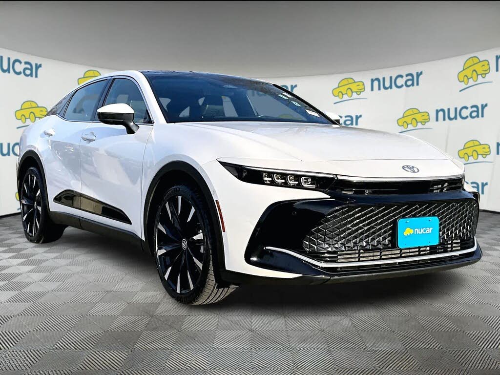 2025 Toyota Crown Platinum AWD