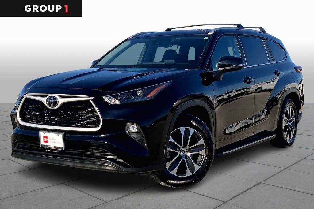 2025 Toyota Highlander XLE FWD