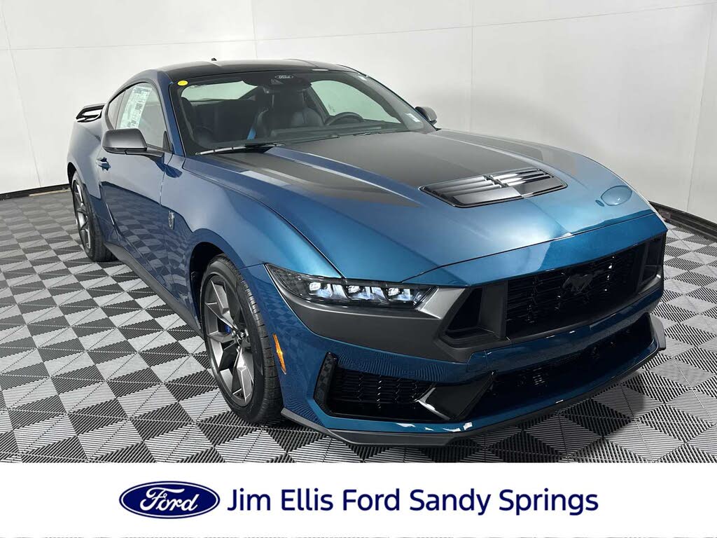 2026 Ford Mustang Dark Horse Fastback RWD