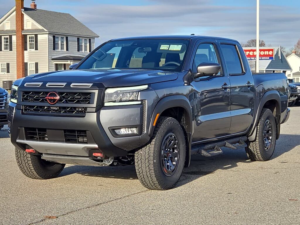2026 Nissan Frontier PRO-4X Crew Cab 4WD