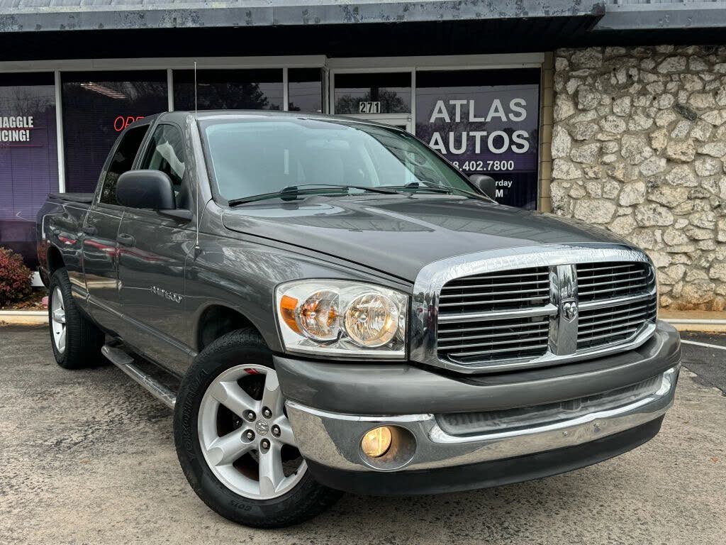 2007 Dodge RAM 1500 SLT Quad Cab RWD