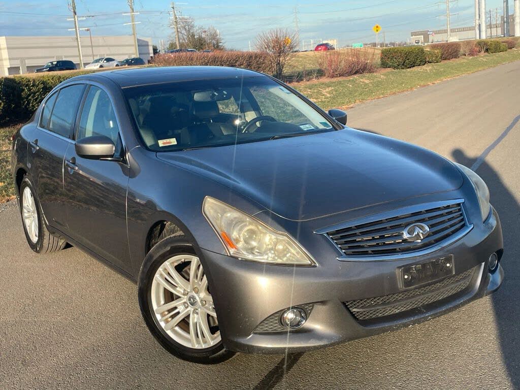 2010 INFINITI G37 Sedan RWD