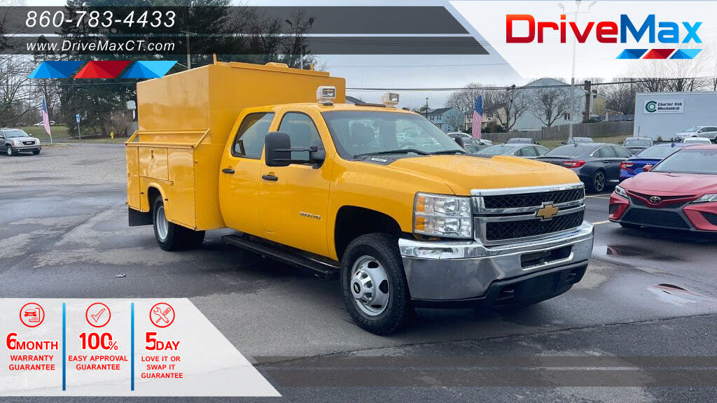 2012 Chevrolet Silverado 3500HD Chassis Work Truck Crew Cab RWD