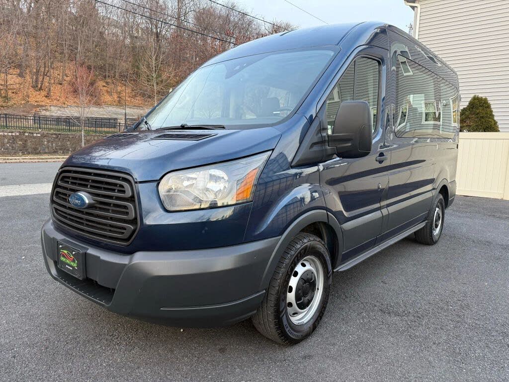 2016 Ford Transit Passenger 150 XL Medium Roof RWD with Sliding Passenger-Side Door
